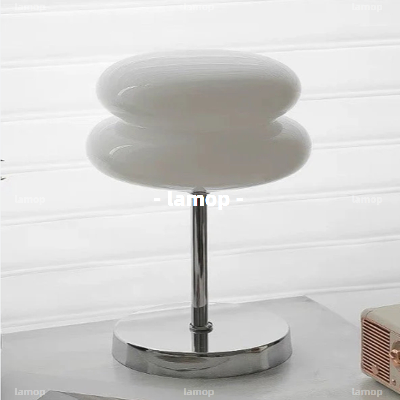 Bauhaus Cream‑Globe Table Lamp - Room Lighting Bedroom Decor recension och pris